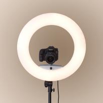 Кольцевая лампа OKIRA LED RING FE 480 PRO (корпус черный, розовый, белый) + монитор/пульт 
